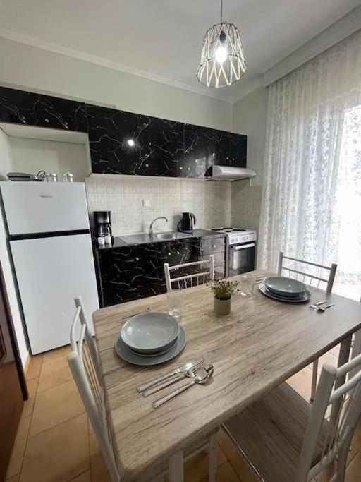 Eirini'S House Apartment Paralia Dionysiou Exterior foto